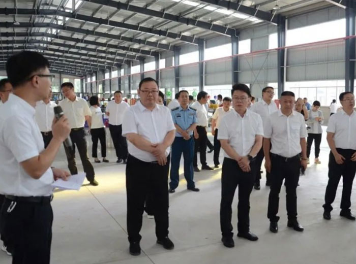 隆昌市副书记任伟一行莅临永乐高ylg888888实业生产基地调研
