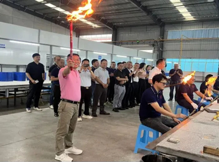 喜讯｜永乐高ylg888888集团艺术玻璃精工车间生产线点火投产